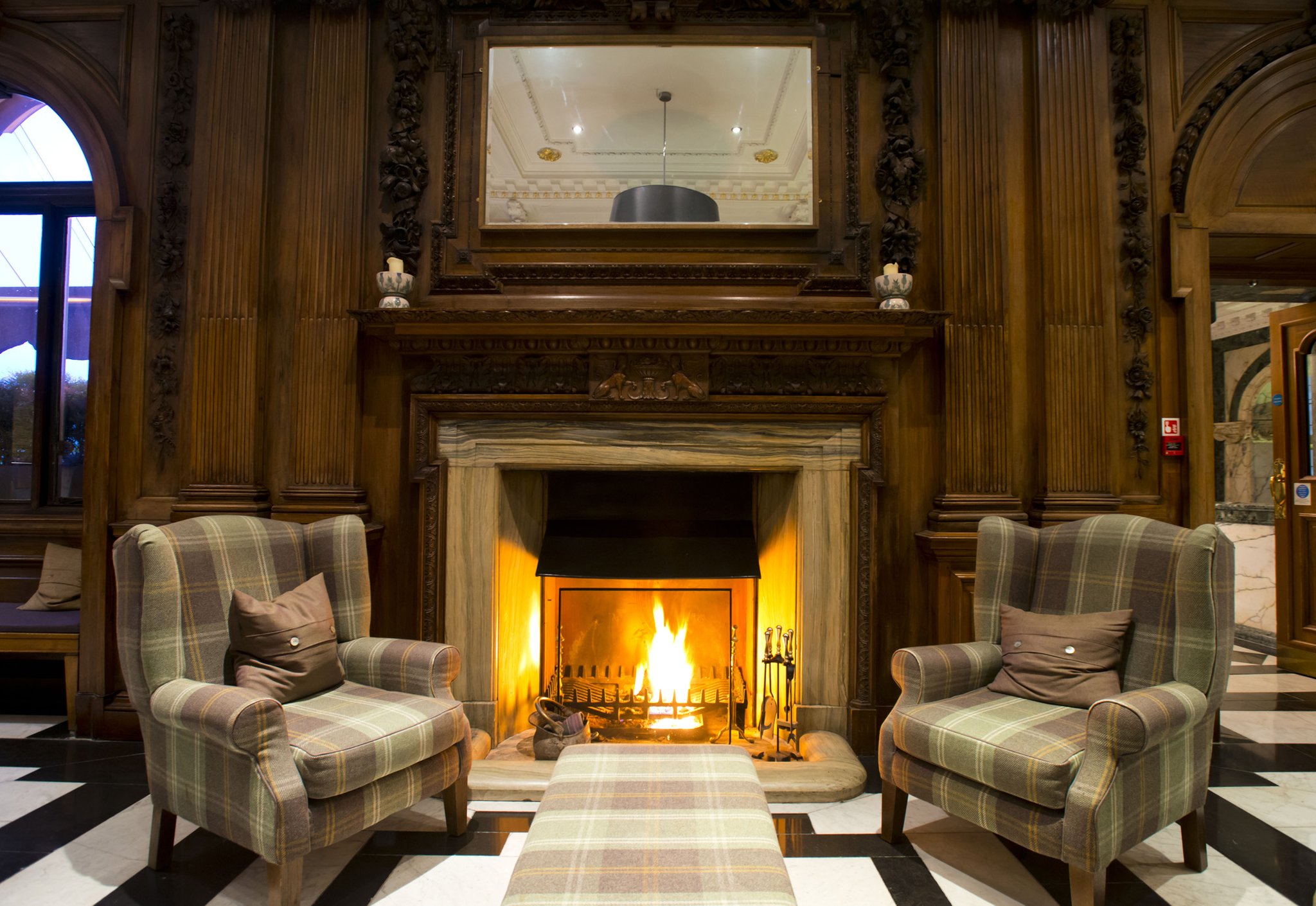 Scotsman Hotel 27/50