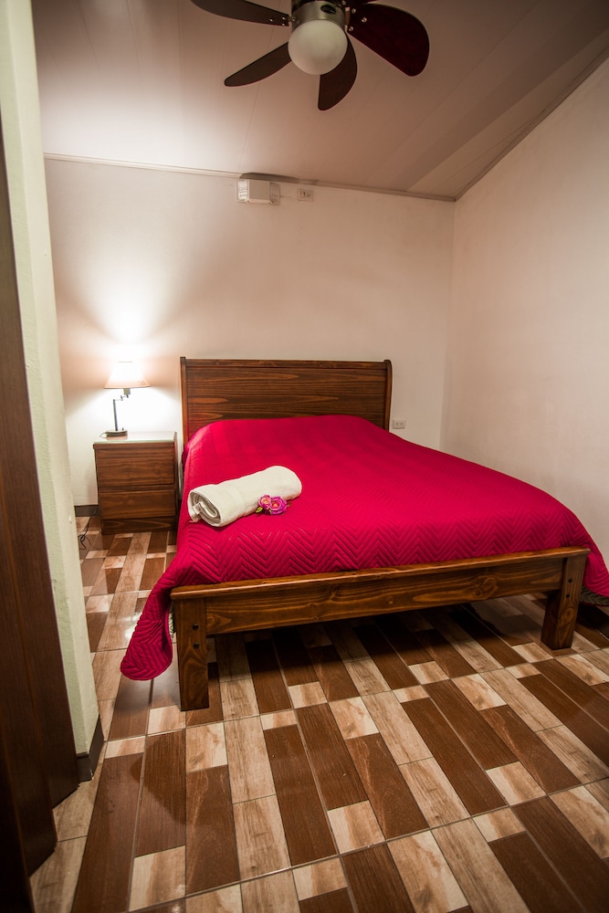 Hotel Casa Las Orquideas 56/72