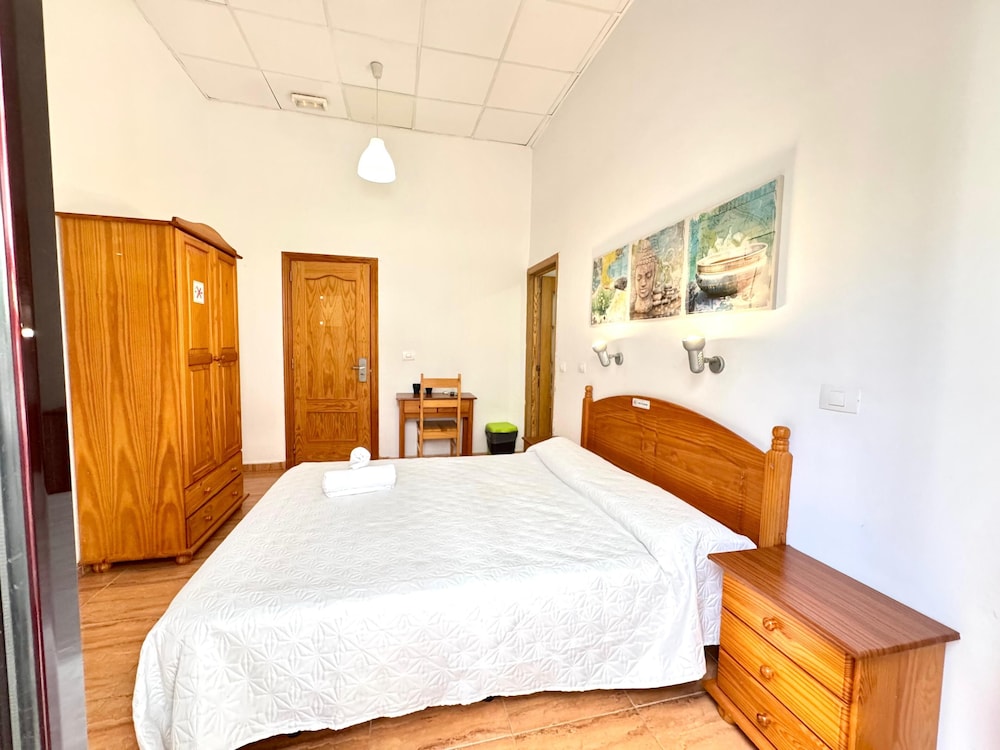 Exterior, Double Bed