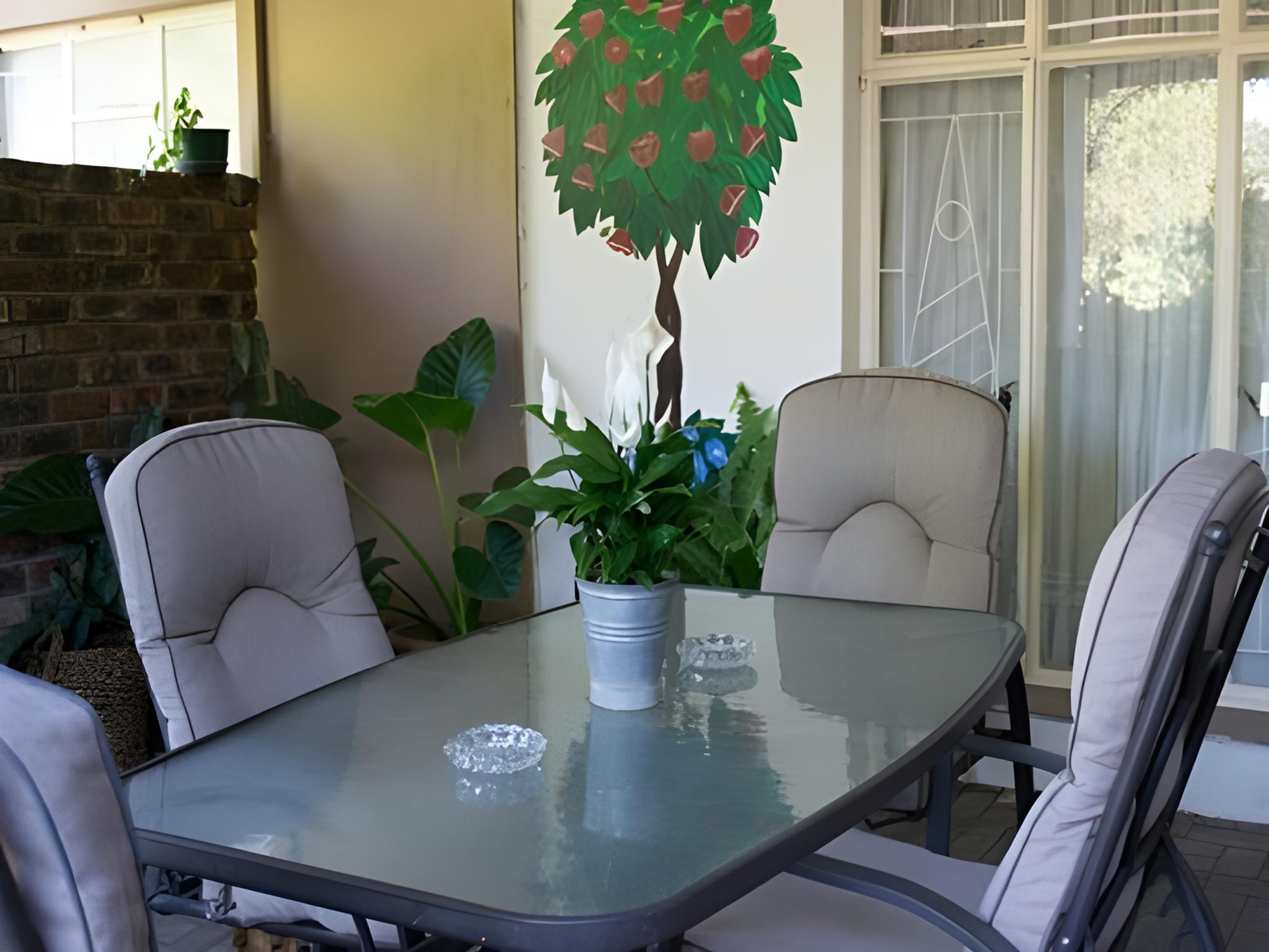 Lily Guesthouse 9/18