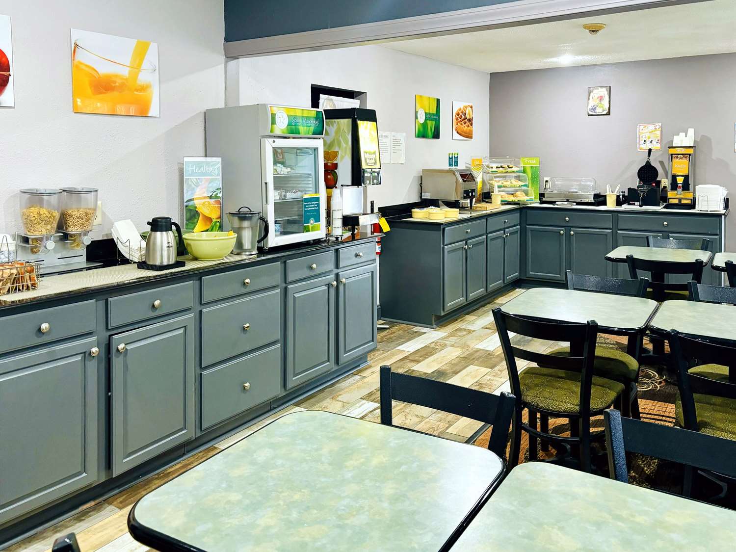 Quality Inn Raynham - Taunton 63/75