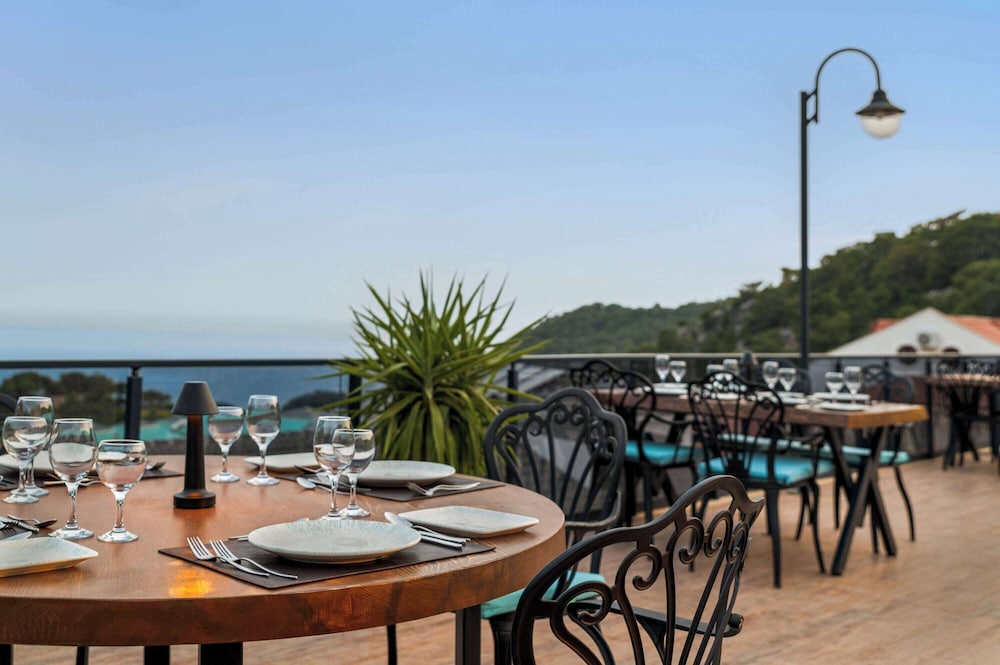 Ramada by Wyndham Fethiye Oludeniz - Adults Only +16 34/48