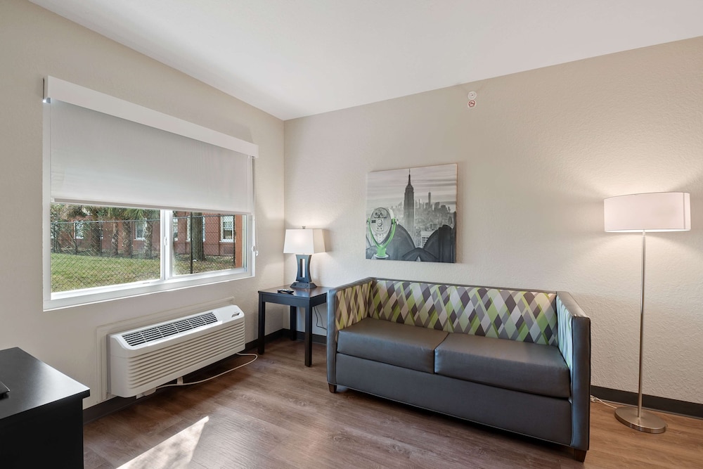 Extended Stay America Premier Suites - Fort Lauderdale - Cypress Creek - Park North 38/59