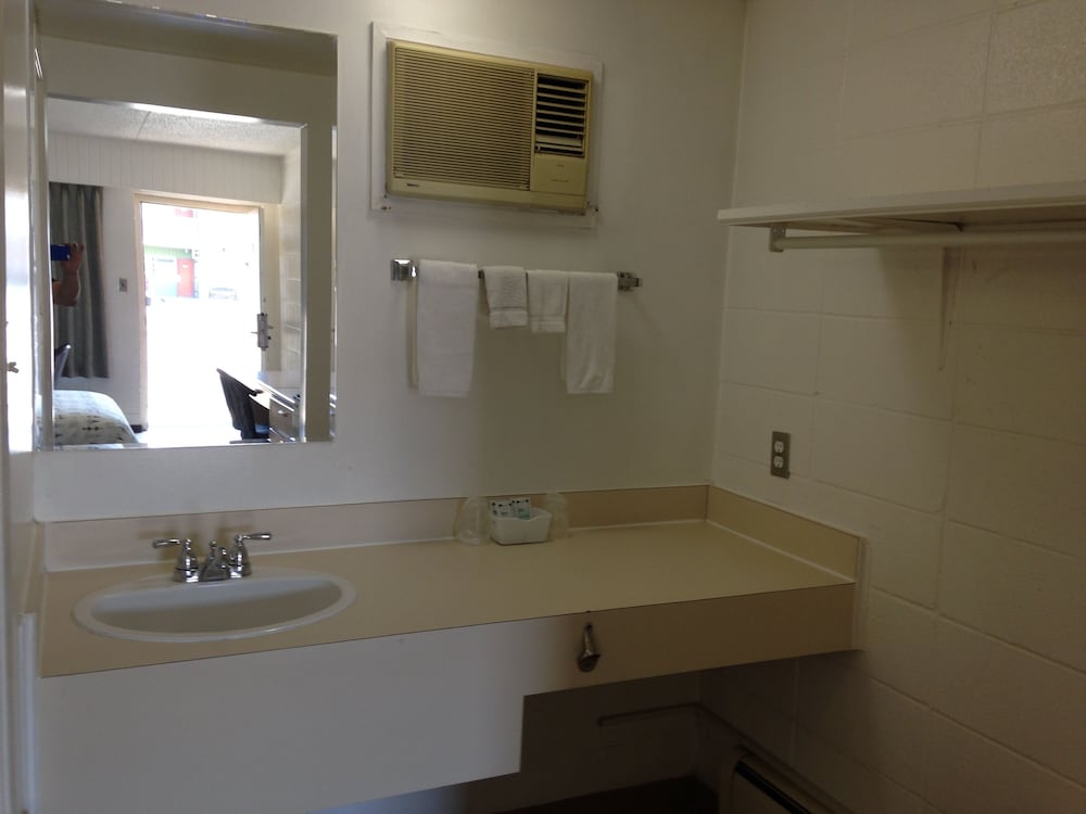 Silver Crest Lodge 22/38