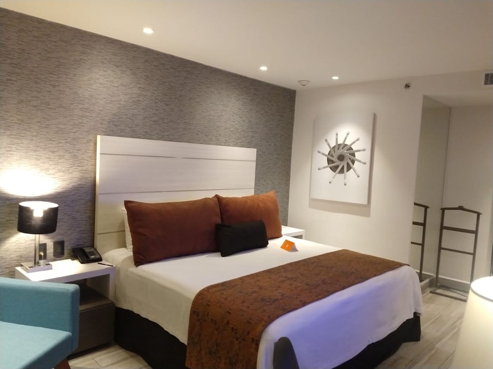Real Inn Celaya 15/65