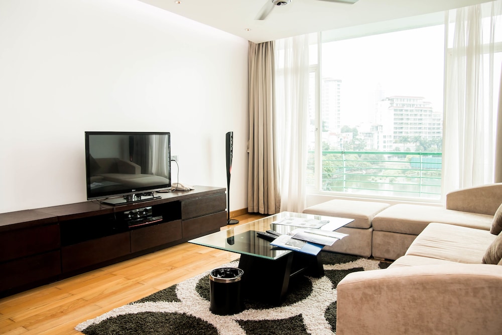 The Hanoi Club Hotel Lake Palais Residences 42/61