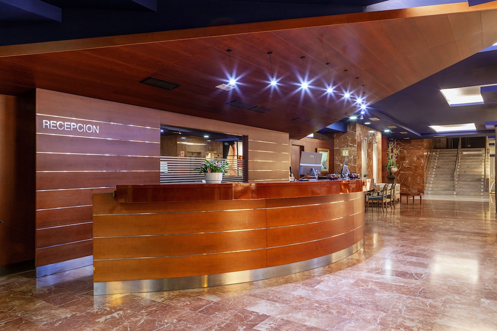 Olympia Hotel Events & Spa 4/50