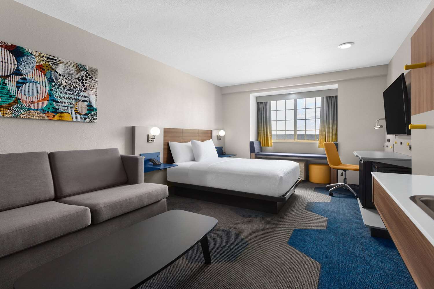 Microtel Inn Suites by Wyndham Rapid City 11/48