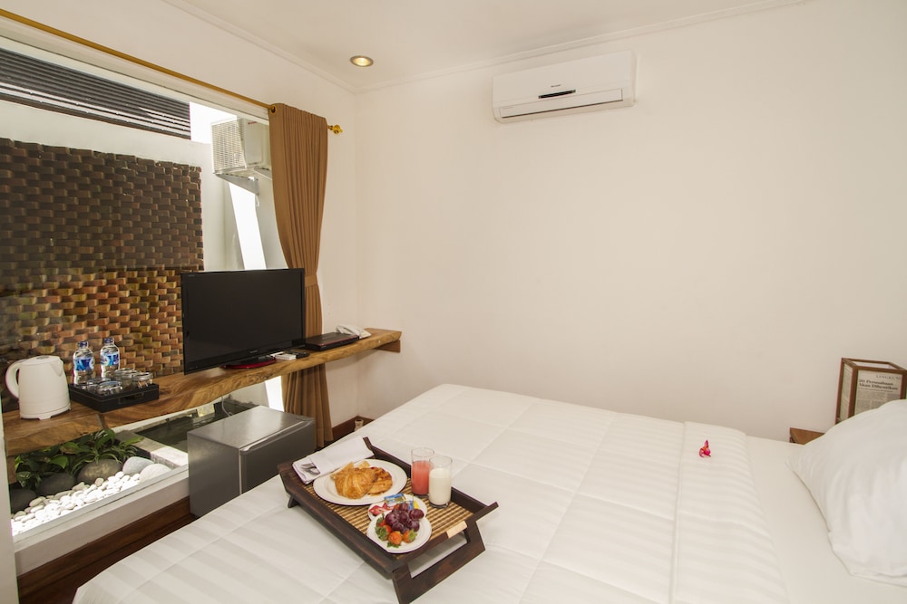Delu Villas And Suites Seminyak 13/48
