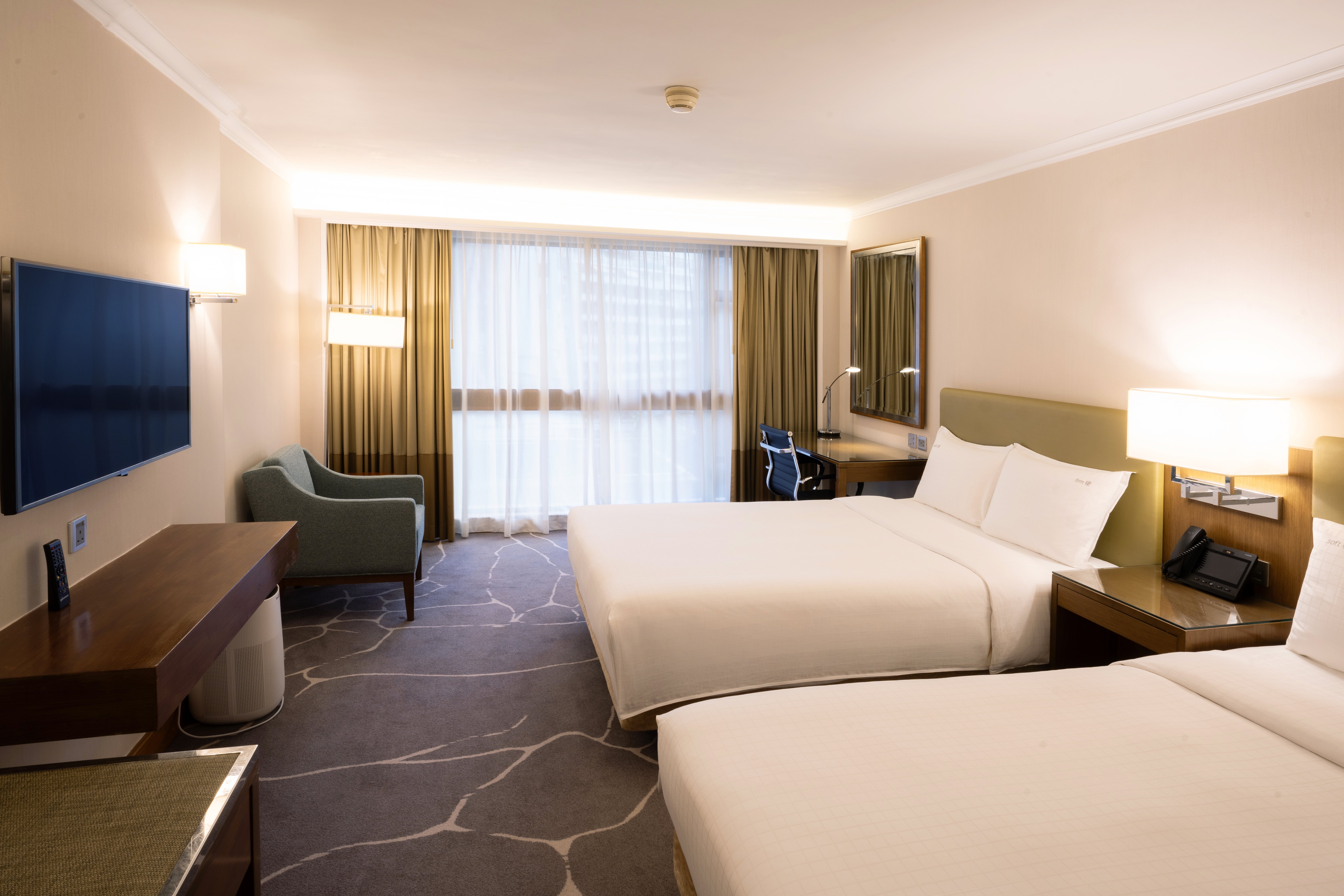 Holiday Inn Golden Mile Hong Kong 21/79