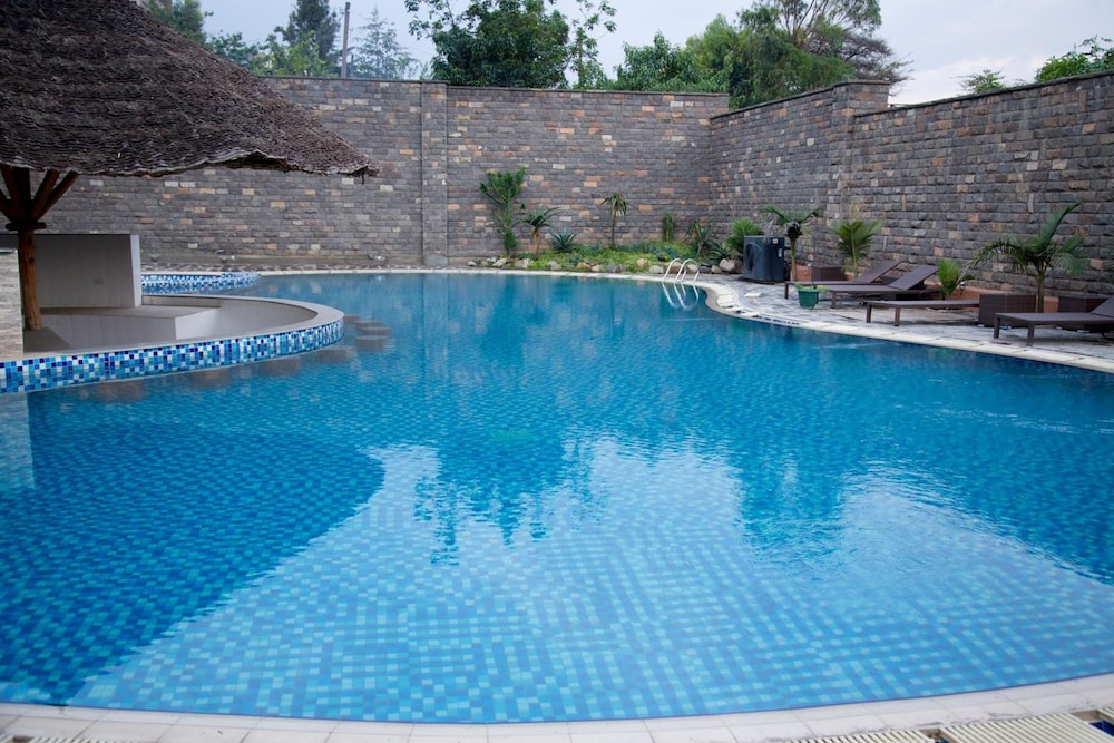 Nega Bonger Hotel 39/41
