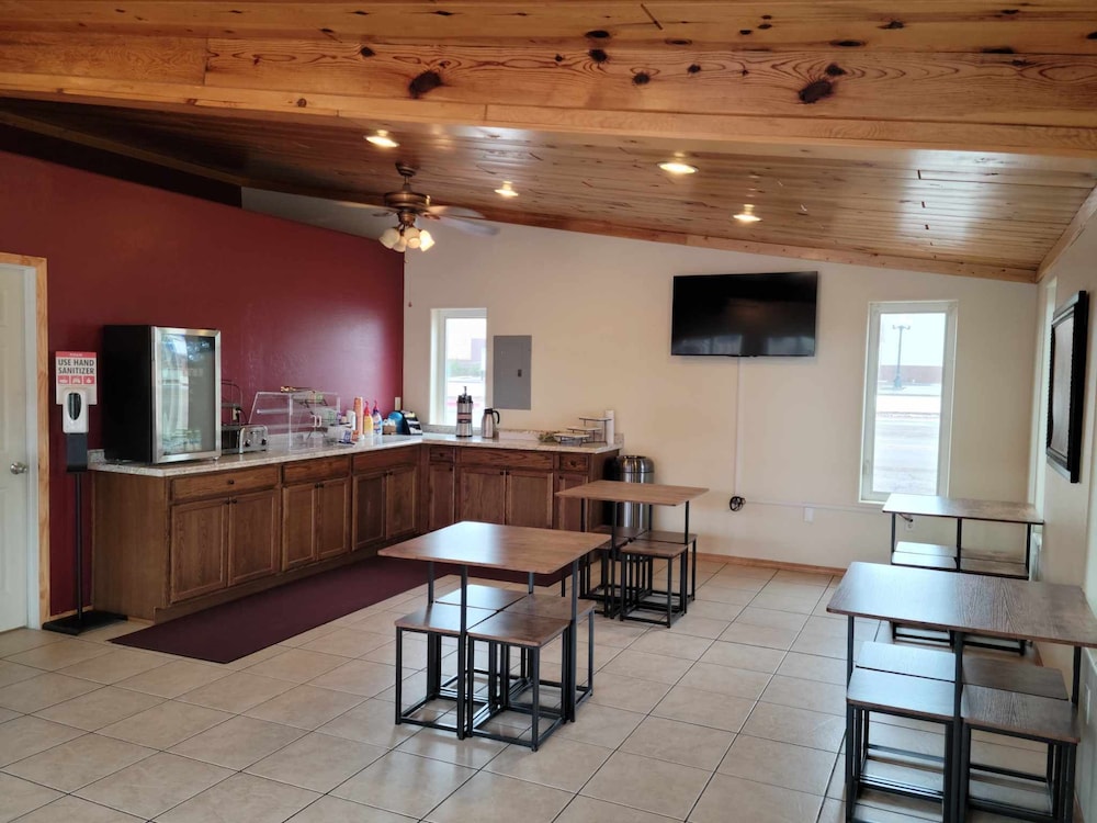 Econo Lodge Springerville 13/21