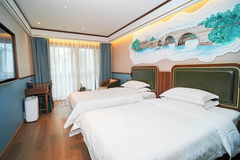 Nostalgia Hotel (West lake Hangzhou) 31/60