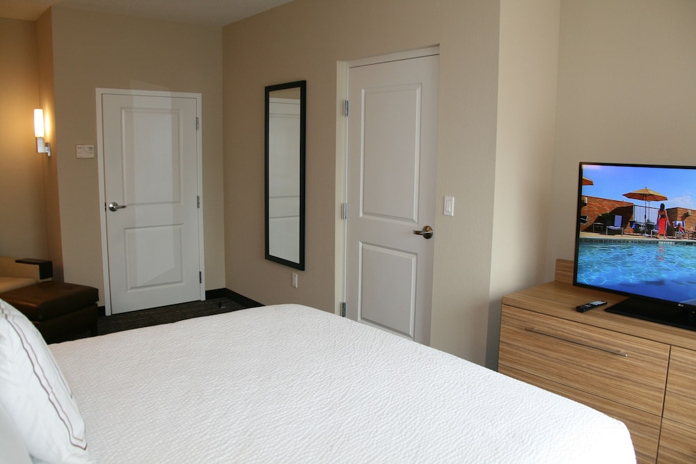 Towneplace Suites By Marriott Boynton Beach 16/80