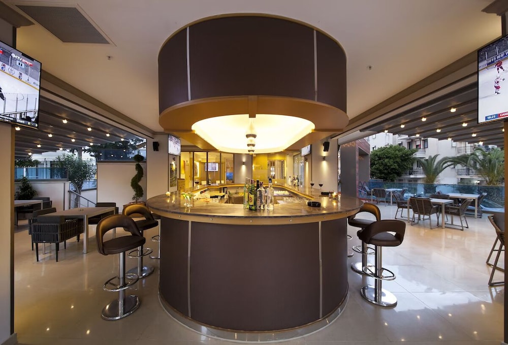 Aurasia Design Hotel 11/70