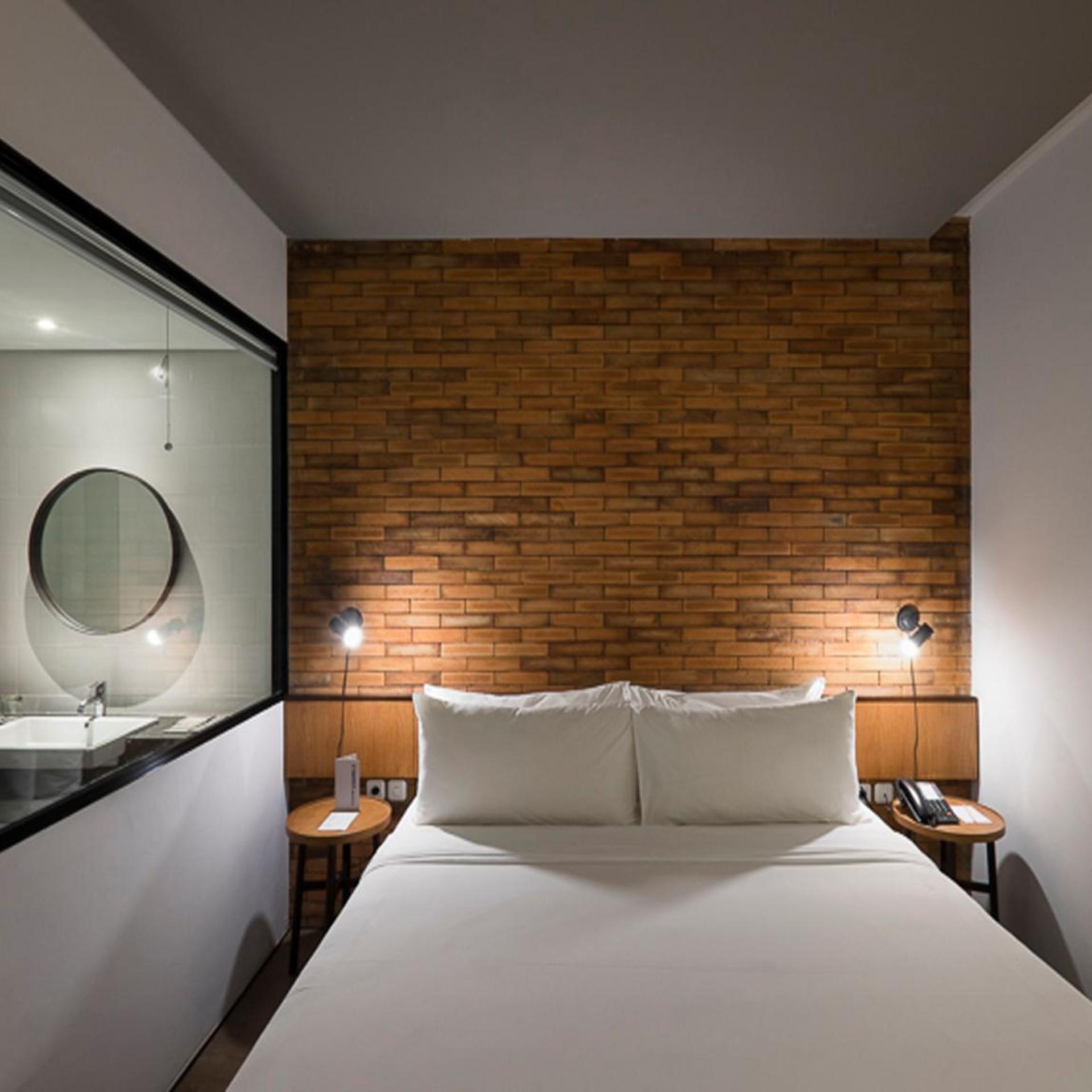 غرفة قياسية بسرير كينج، Park5 Hotel Cilandak 2/10