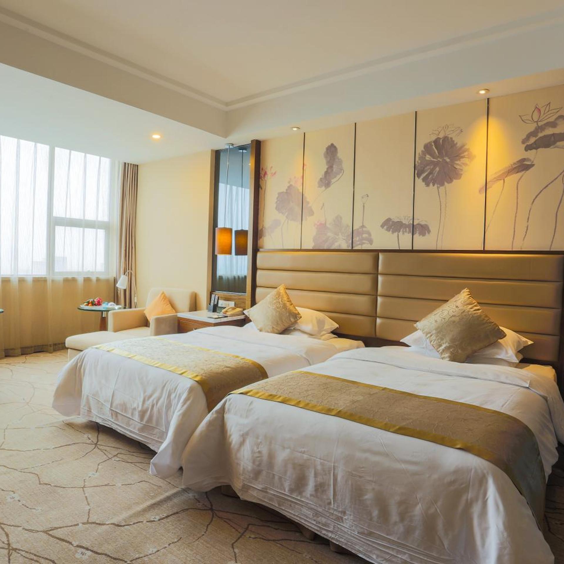 Jinling International Hotel 2/10