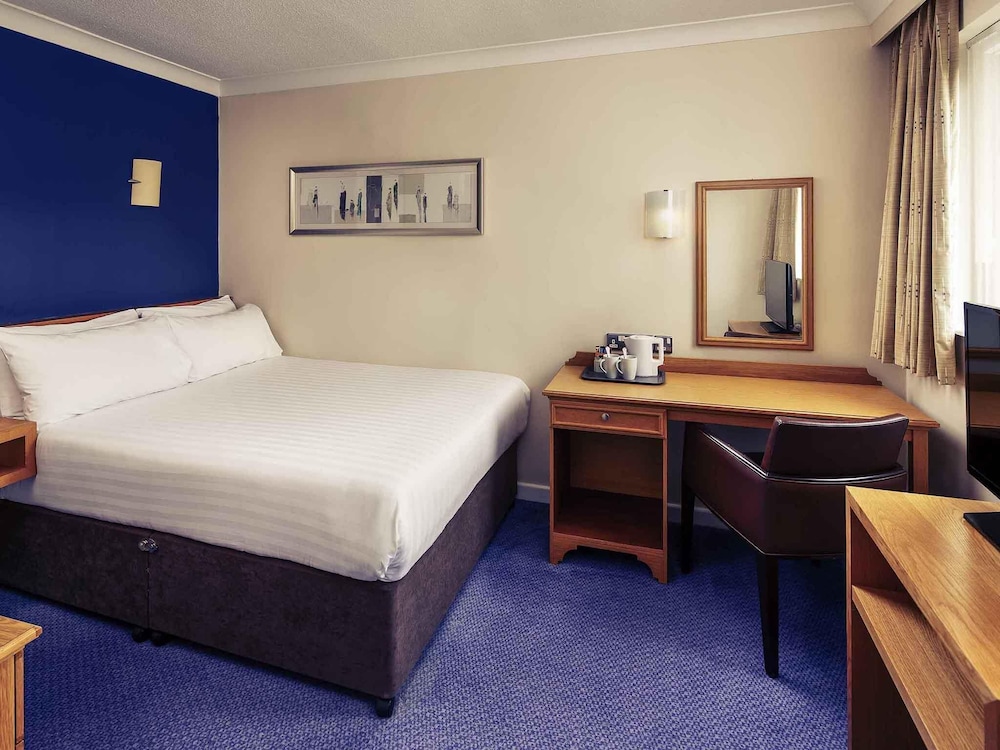 Compact, Double Bed