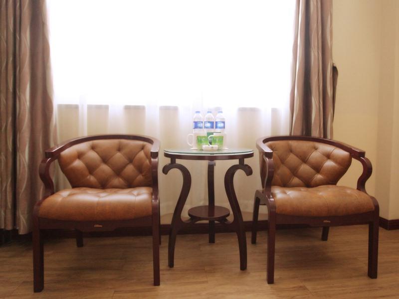 GreenTree Inn Zhenjiang Yangzhong North Gangdong Road Food Street Express Hotel 31/50
