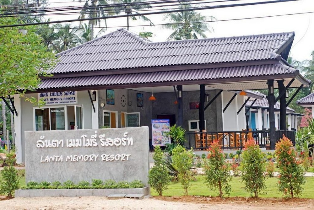 Lanta Memory Resort 11/52