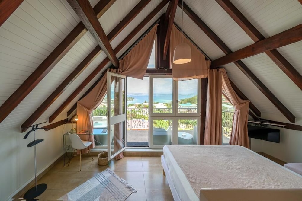La Suite Villa 7/50