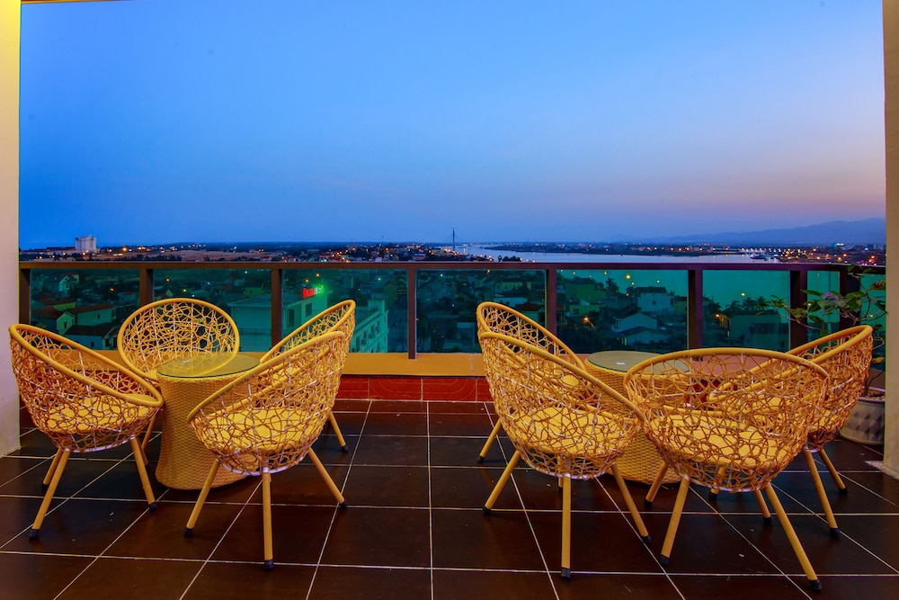 Amanda Quang Binh Hotel 23/30