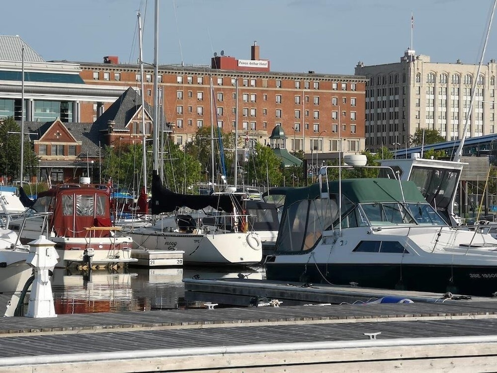 Prince Arthur Waterfront Hotel & Suites 34/43