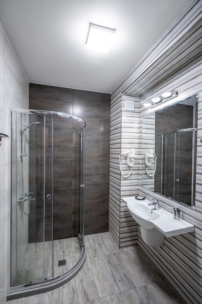 Plaza Hotel Plovdiv 68/68