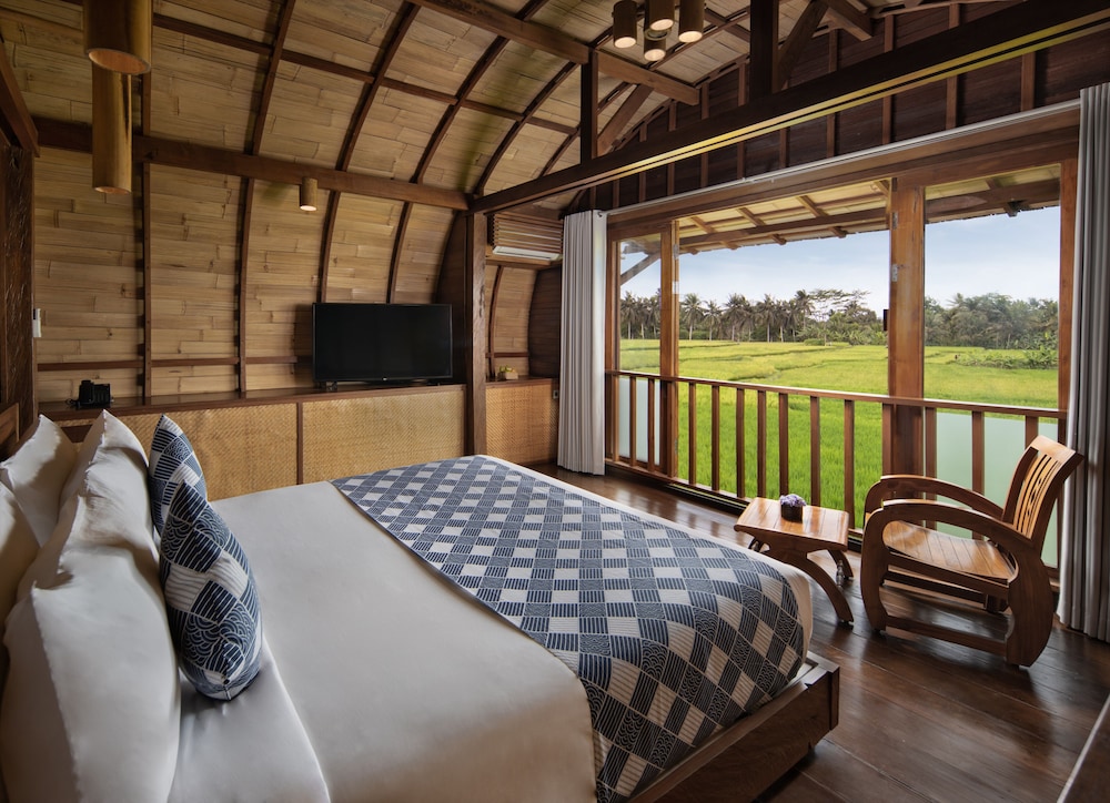 1 Bedroom, Exclusive, Villa, King Bed, Rice Field View