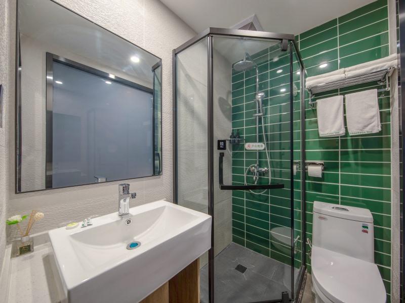 GreenTree Inn Shanghai Minhang Jindu Road Express Hotel 28/29