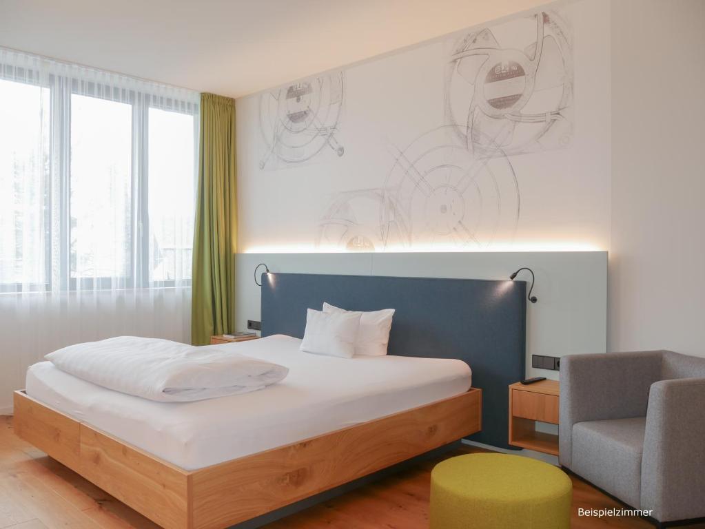 Deluxe, Double Bed