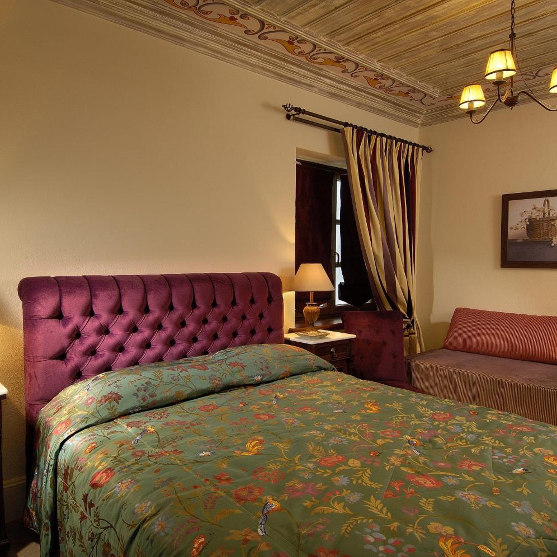 غرفة ثلاثية، Emotions Country Resort 3/4