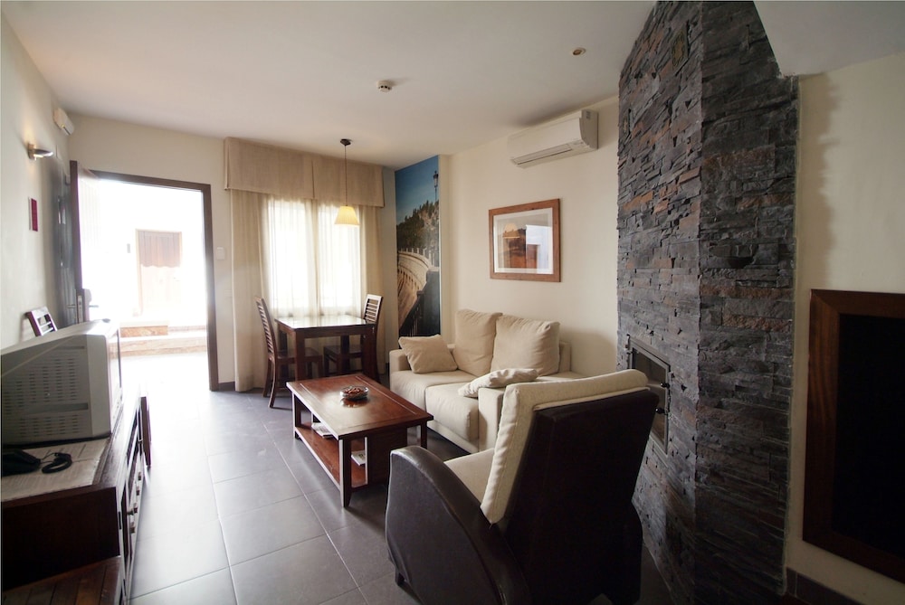 Apartamentos Ardales 48/67