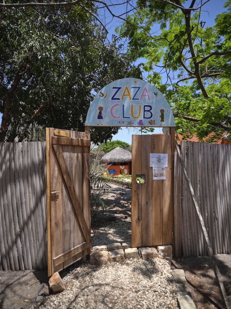 Antsanitia Resort 57/64