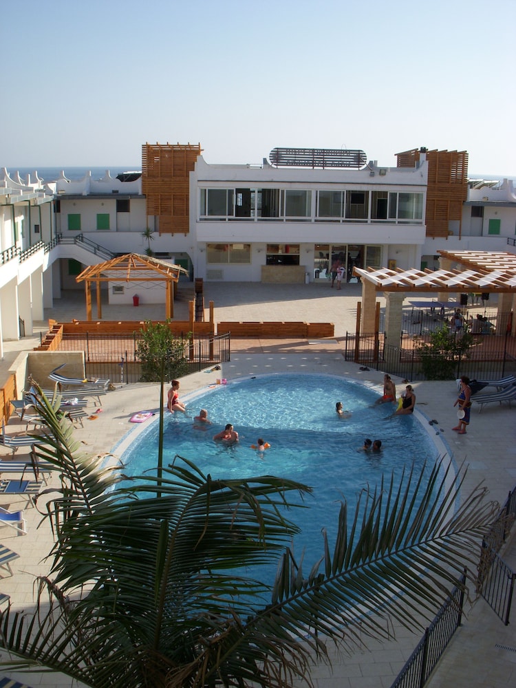 Cala Saracena Resort 3/50