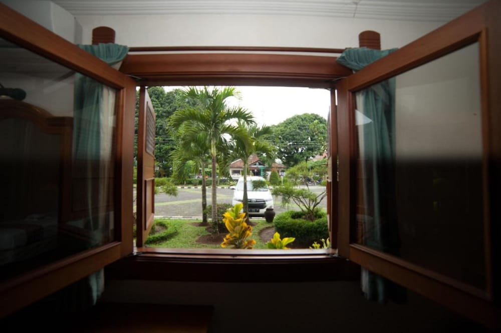 KRESNA HOTEL WONOSOBO 7/50