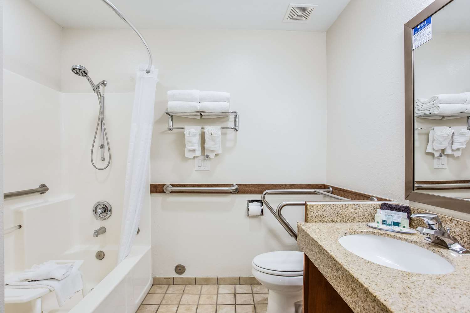 Quality Inn & Suites Meridian - West Boise 13/14