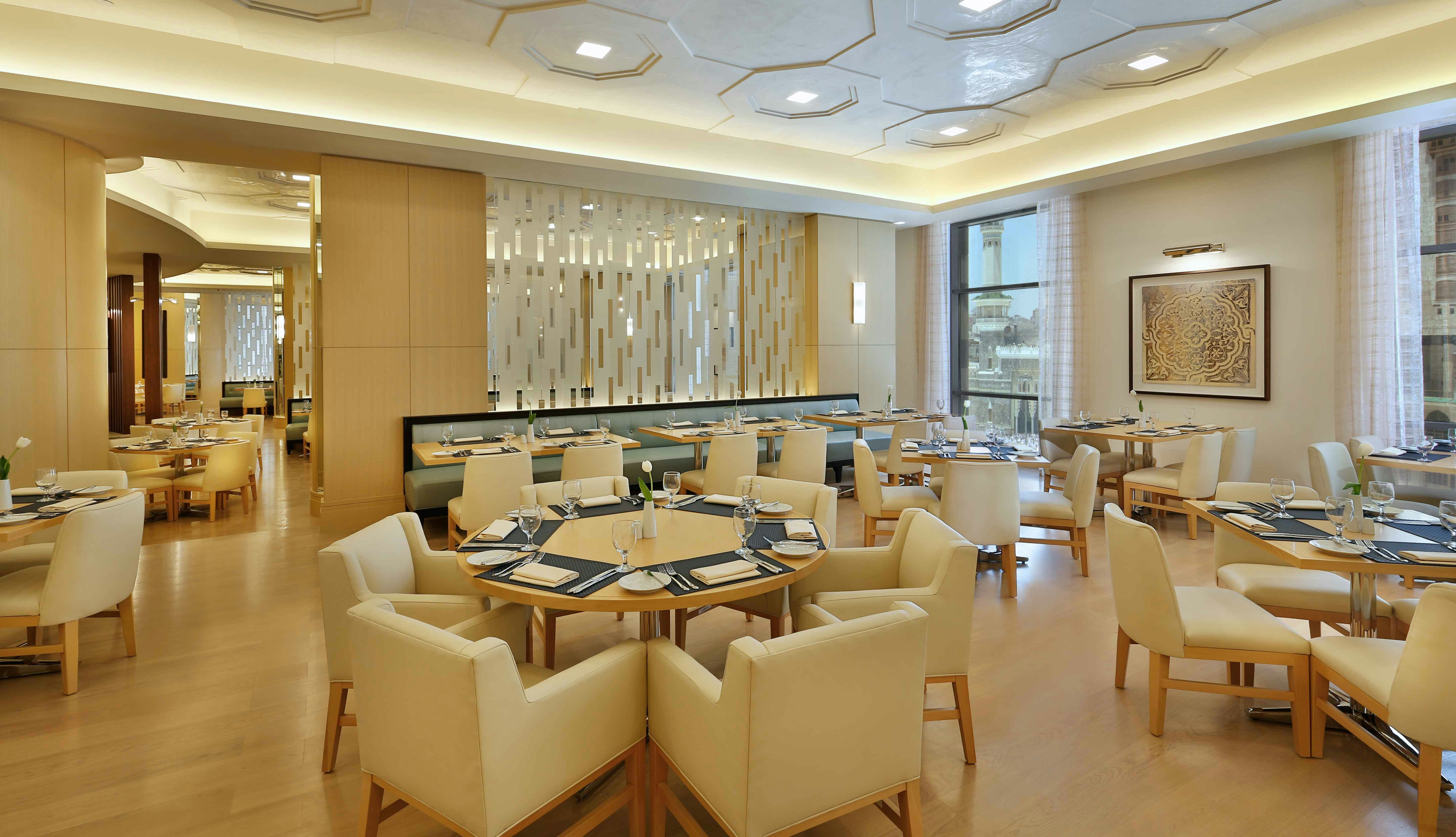 فندق كونراد مكة(Conrad Jabal Omar Makkah) 60/79