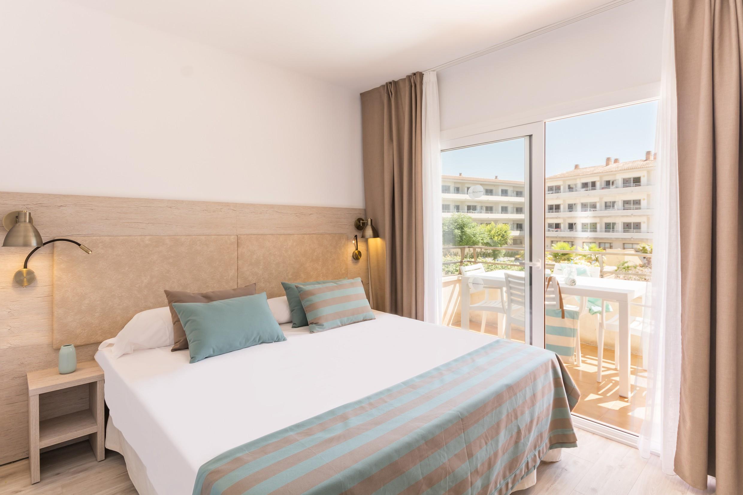 1 Bedroom, Apartment, Balcony or Terrace