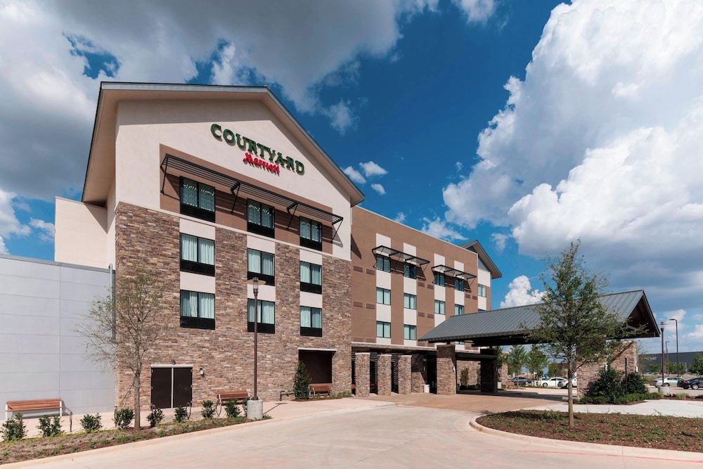 Courtyard Fort Worth At Alliance Town Center in KELLER - TX