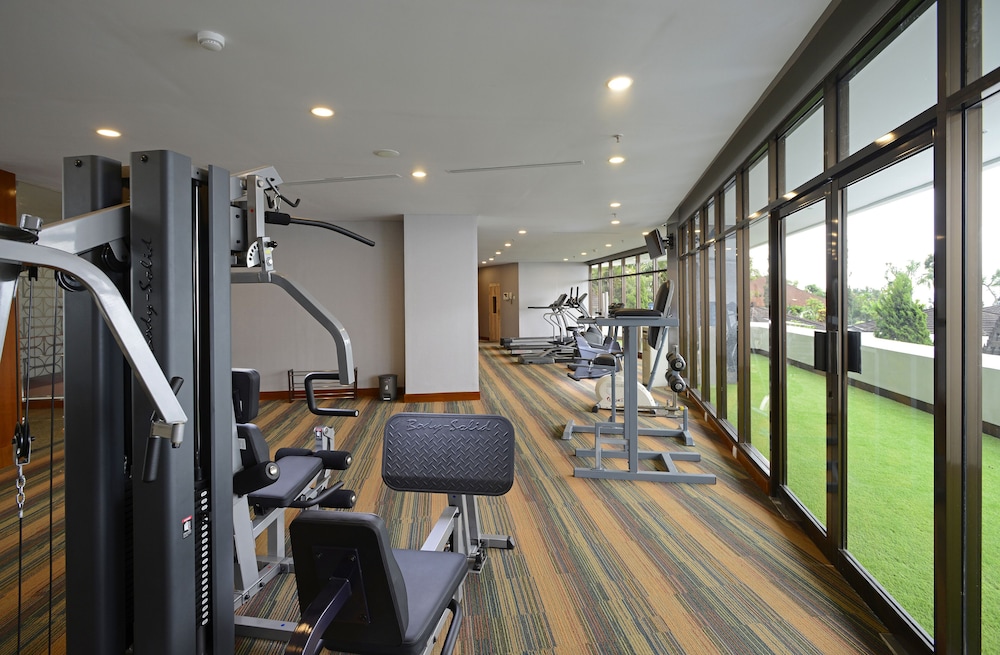 Surya Hotel Cottages Prigen 20/52