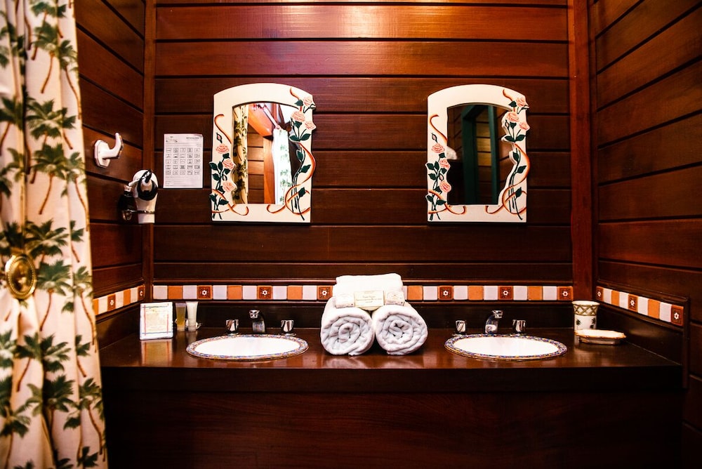 Urikana Boutique Hotel 12/73