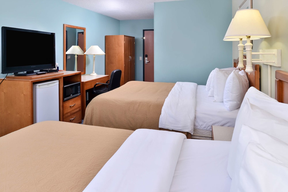 Canadas Best Value Inn Suites Castlegar 24/38