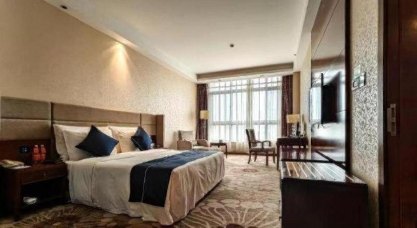 Zhongfei Grand Skylight Hotel 12/29