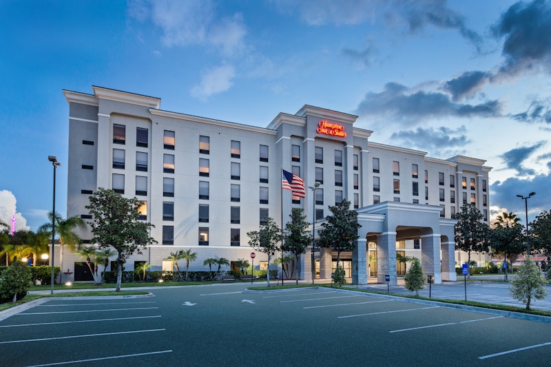 Hampton Inn And Suites Orlando International Drive North Fl 4/52