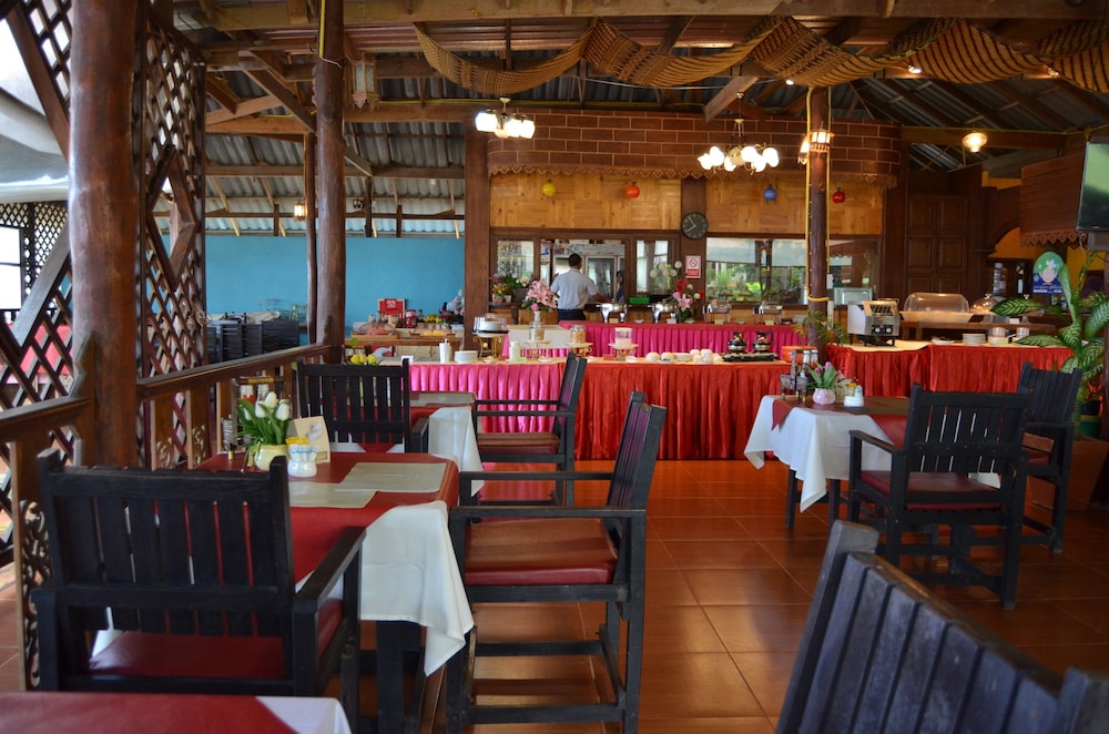 Sayang Beach Resort 36/60