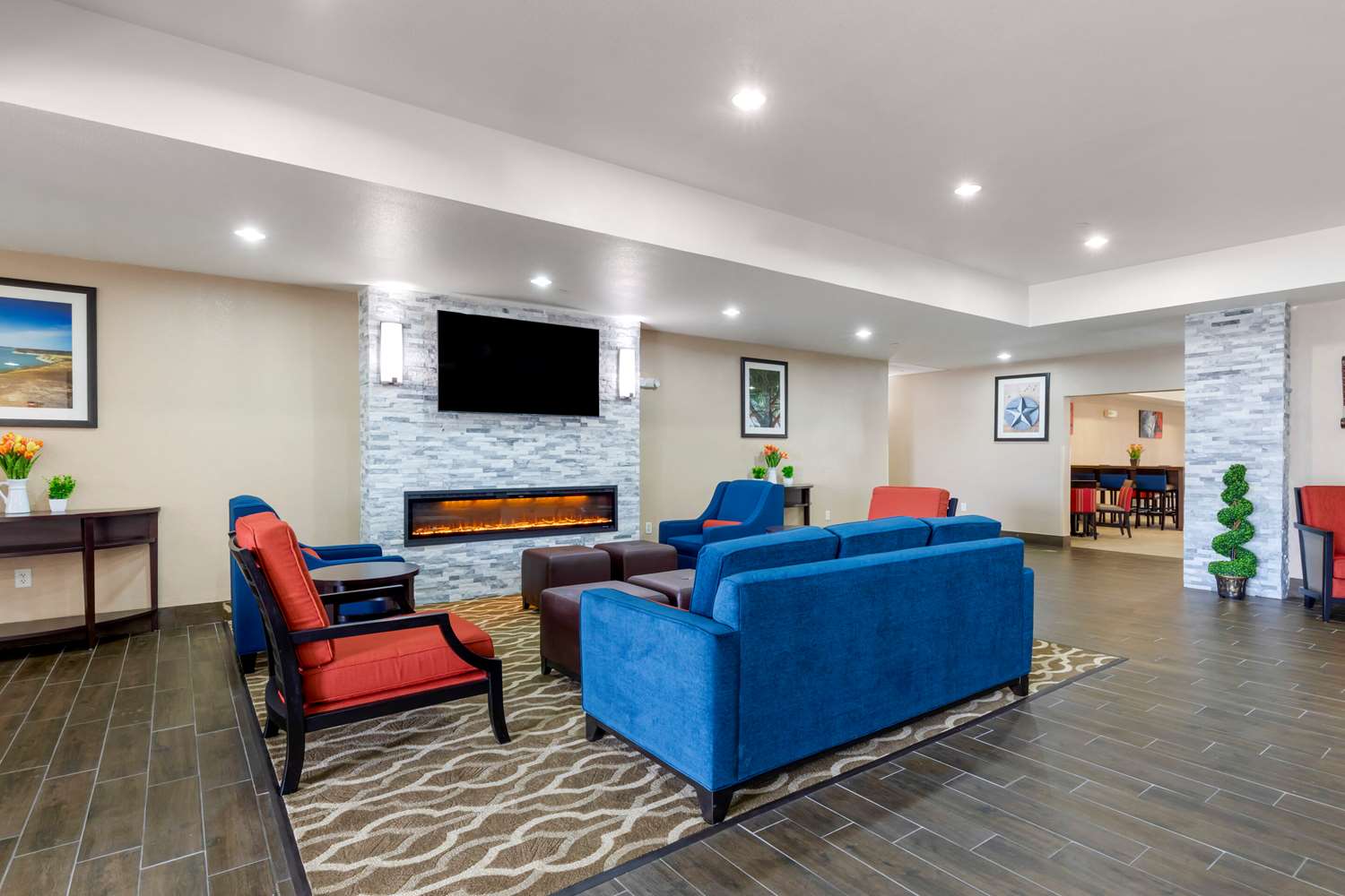 Comfort Suites Copperas Cove TX 27/32