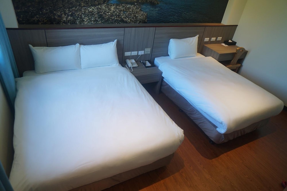 CHIILIH HOTEL- Su ao 9/18