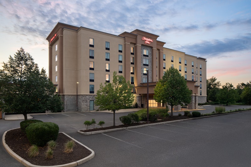 HAMPTON INN NEPTUNE/WALL 54/54