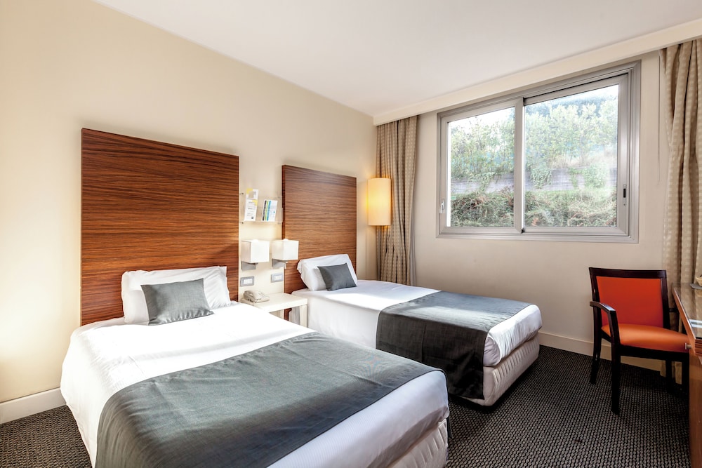 COMFORT, SINGLE, DOUBLE BED